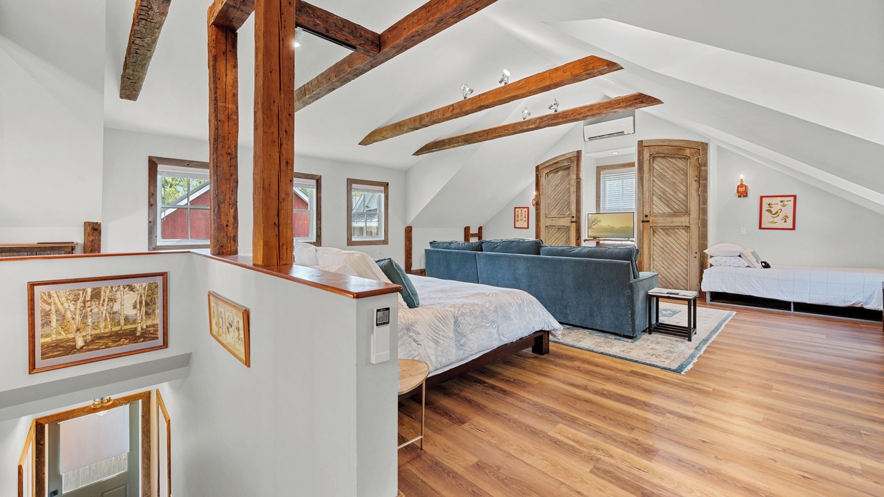 Photo of Bedroom in Stowe Village Historic District