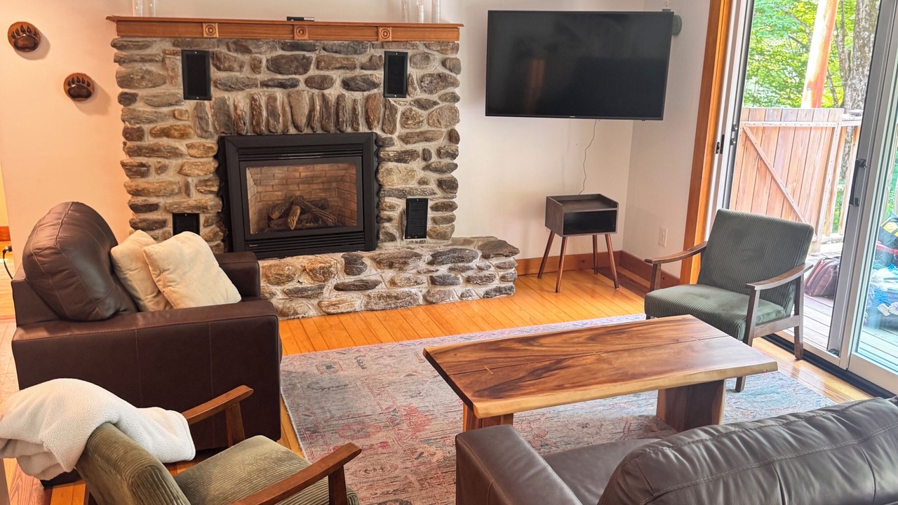 Photo of Livingroom in Montgomery Center