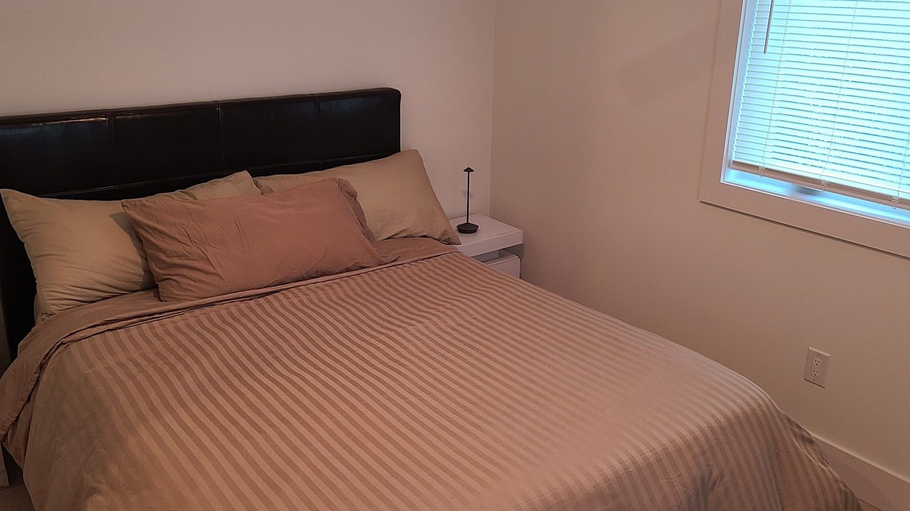 Photo of Bedroom in Stonington