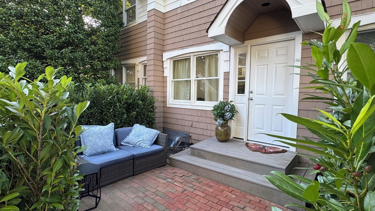 Photo of Outdoor in Hampton Bays