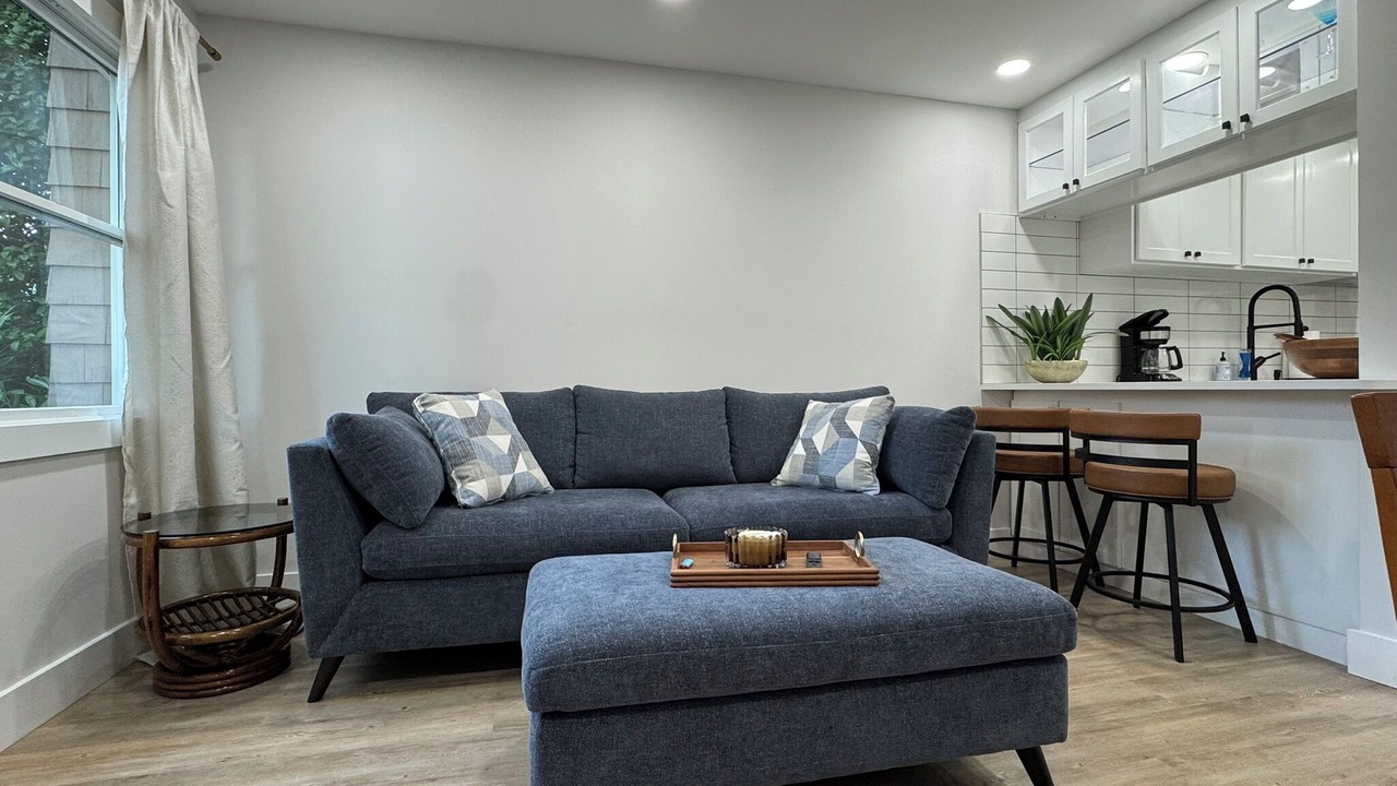 Photo of Livingroom in Hampton Bays