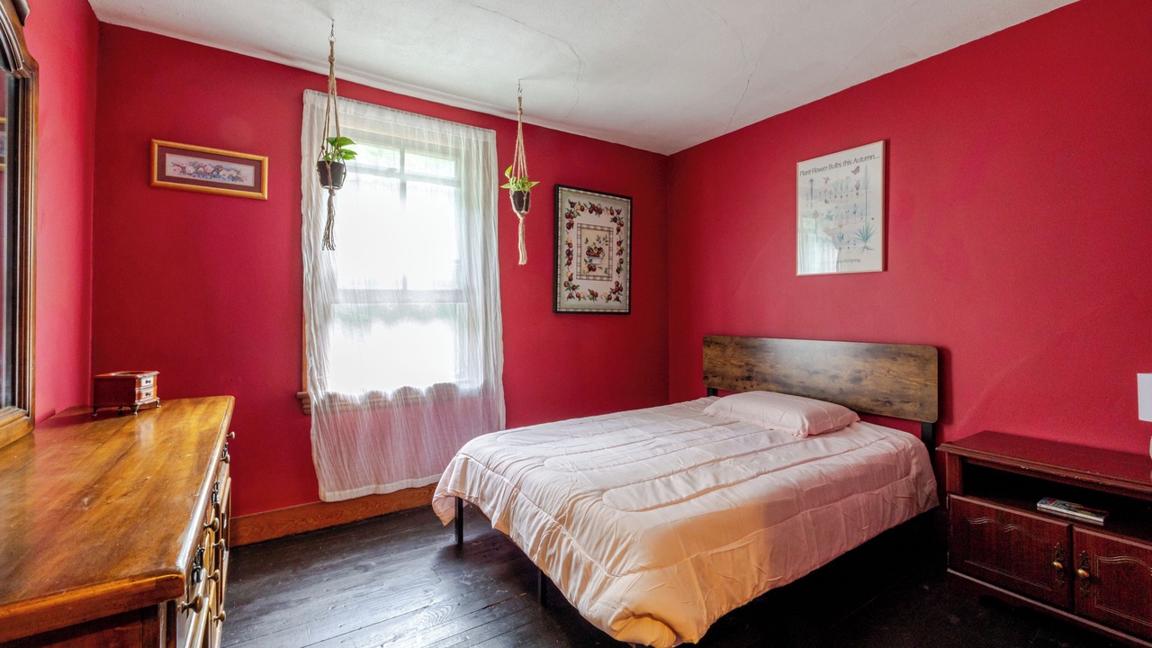 Photo of Bedroom in Glendale