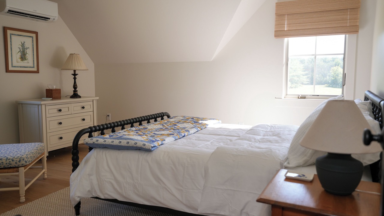 Photo of Bedroom in Manchester Center