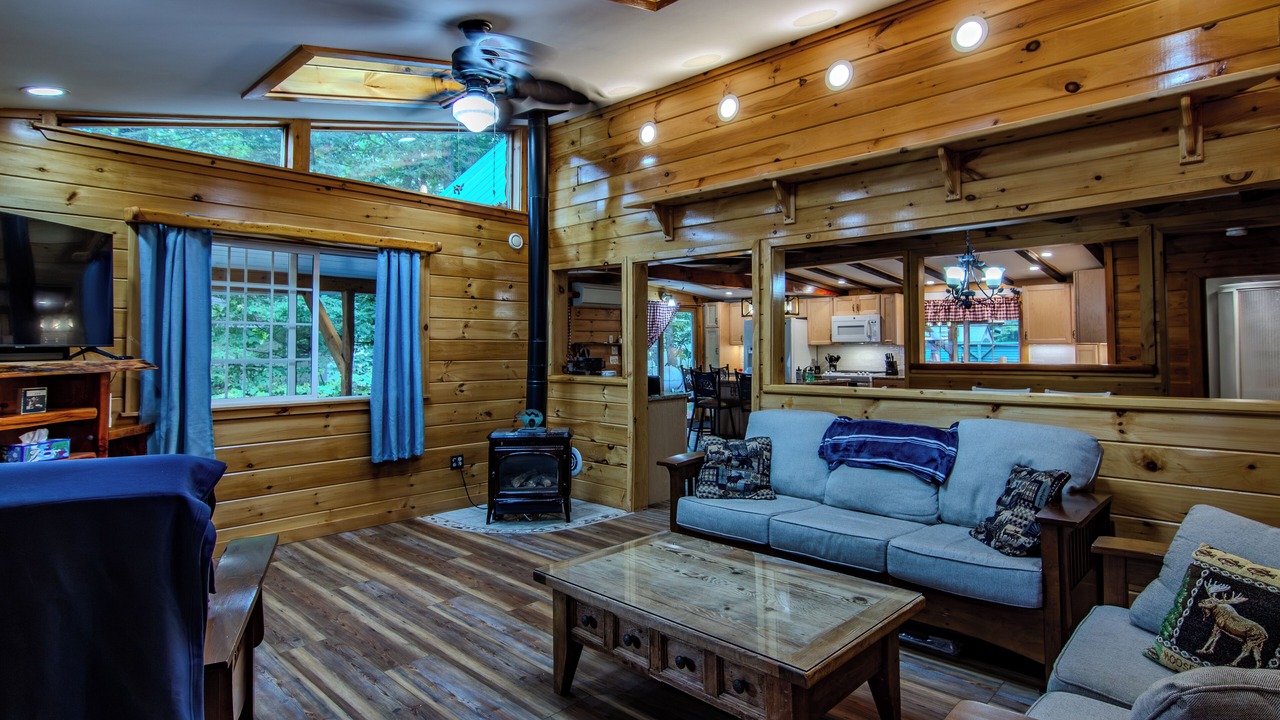Photo of Livingroom in Moultonborough