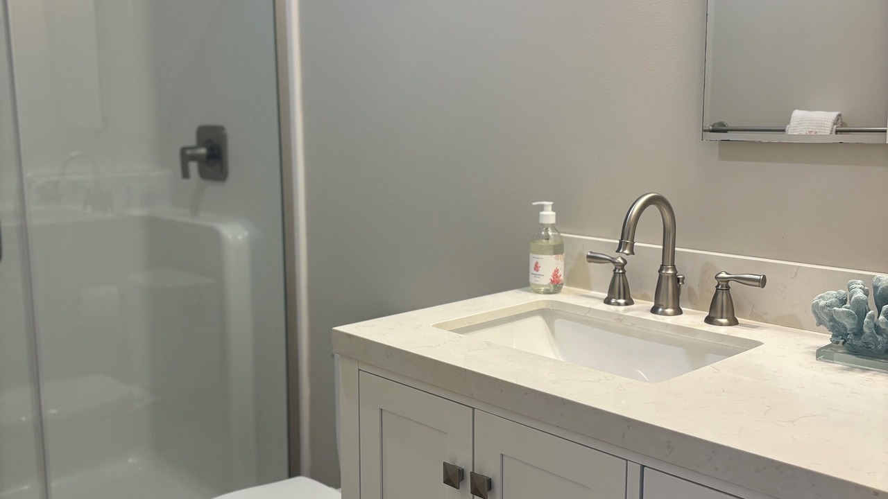 Photo of Bathroom in Eastward Look