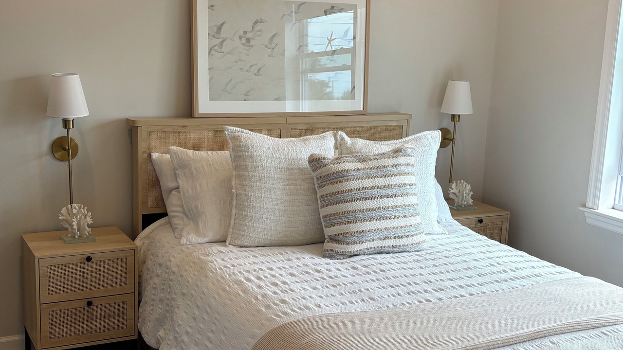 Photo of Bedroom in Eastward Look