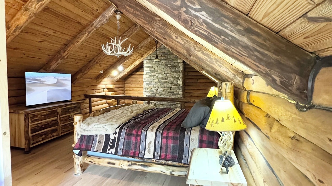 Photo of Bedroom in Oneonta