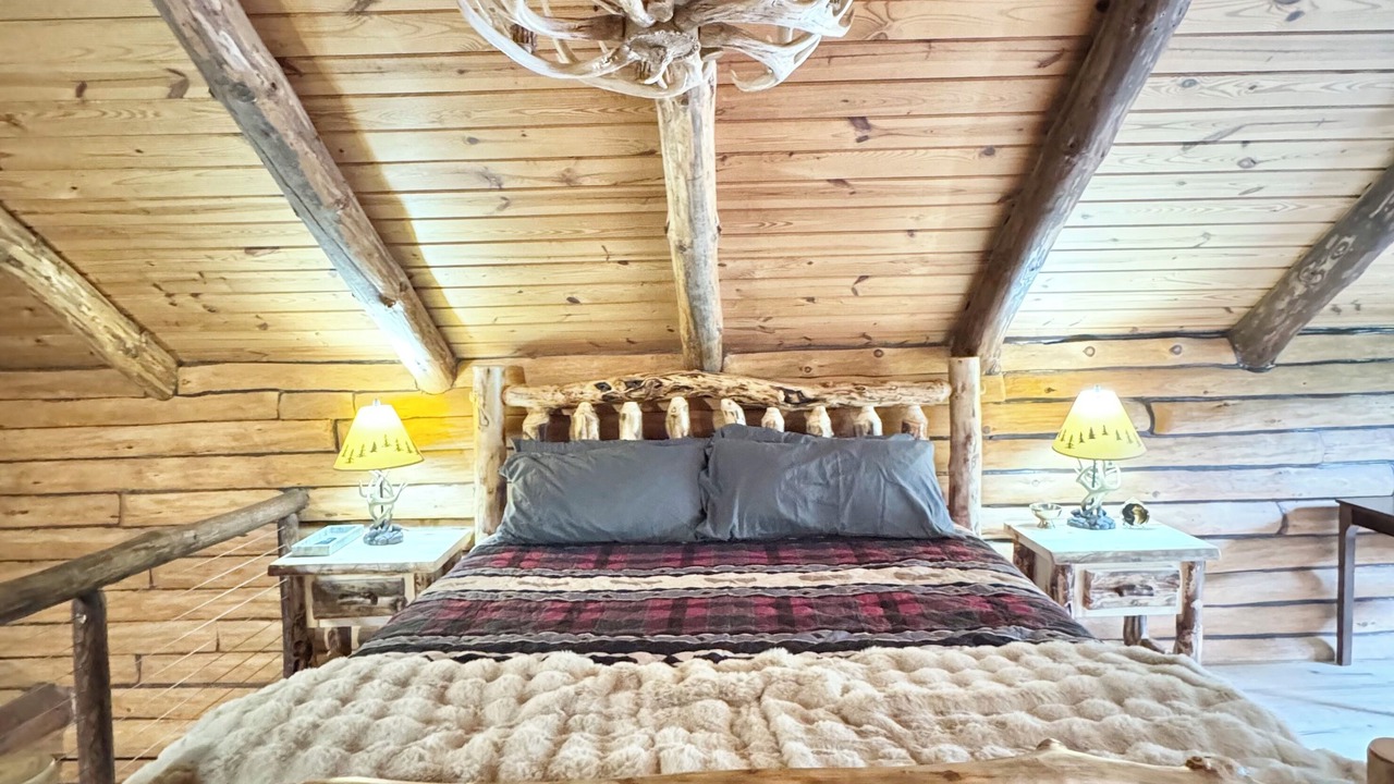 Photo of Bedroom in Oneonta