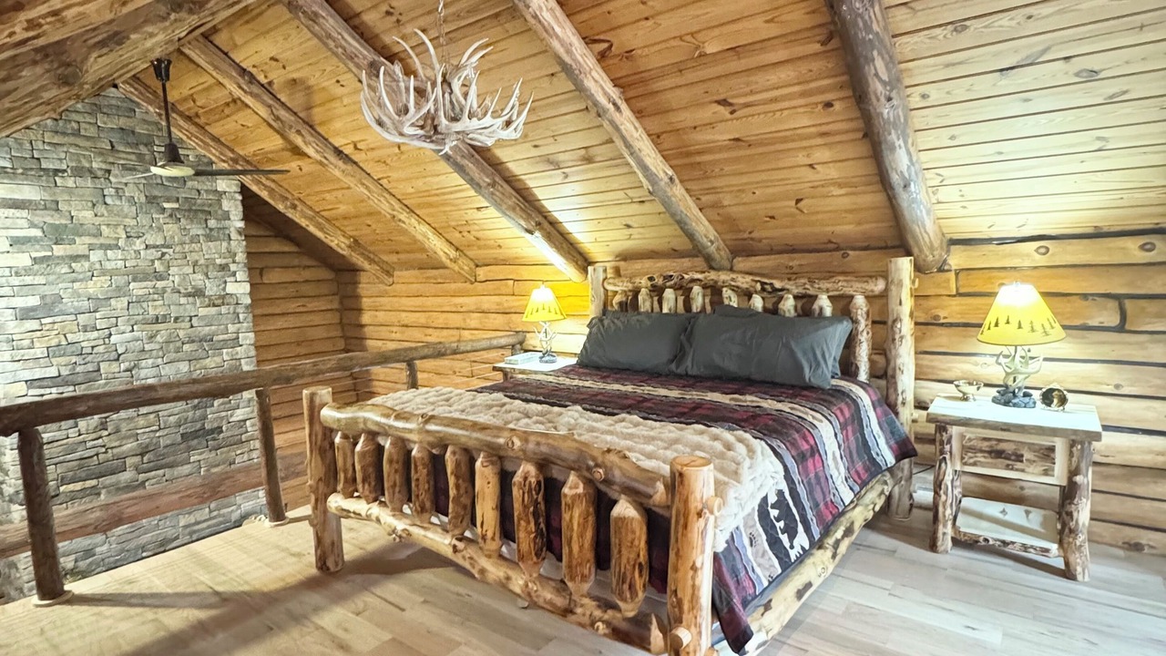 Photo of Bedroom in Oneonta