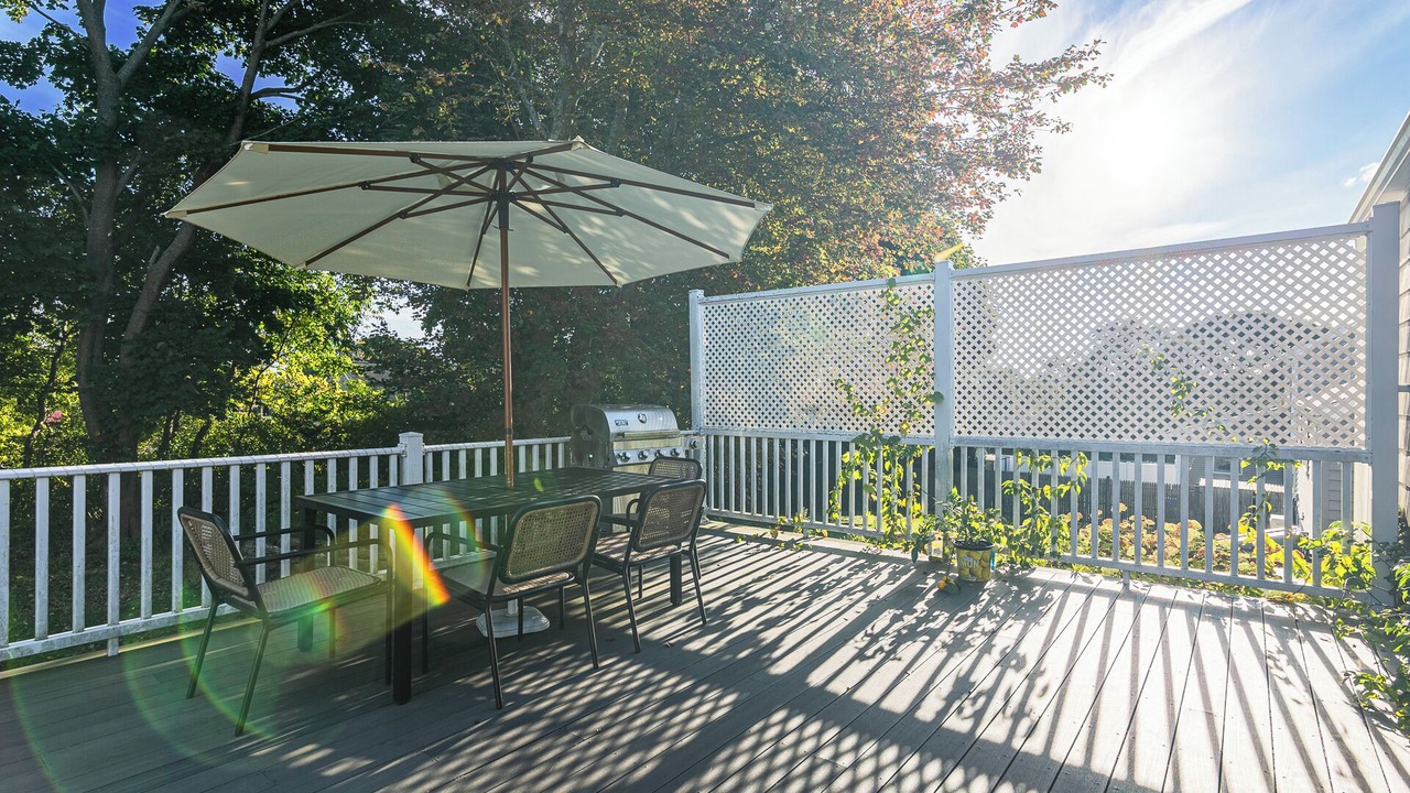 Photo of Outdoor in New London