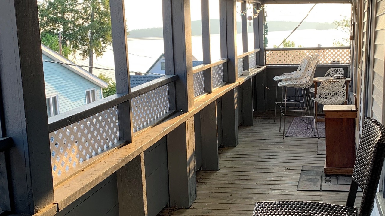 Photo of Patio Balcony in Weirs Beach
