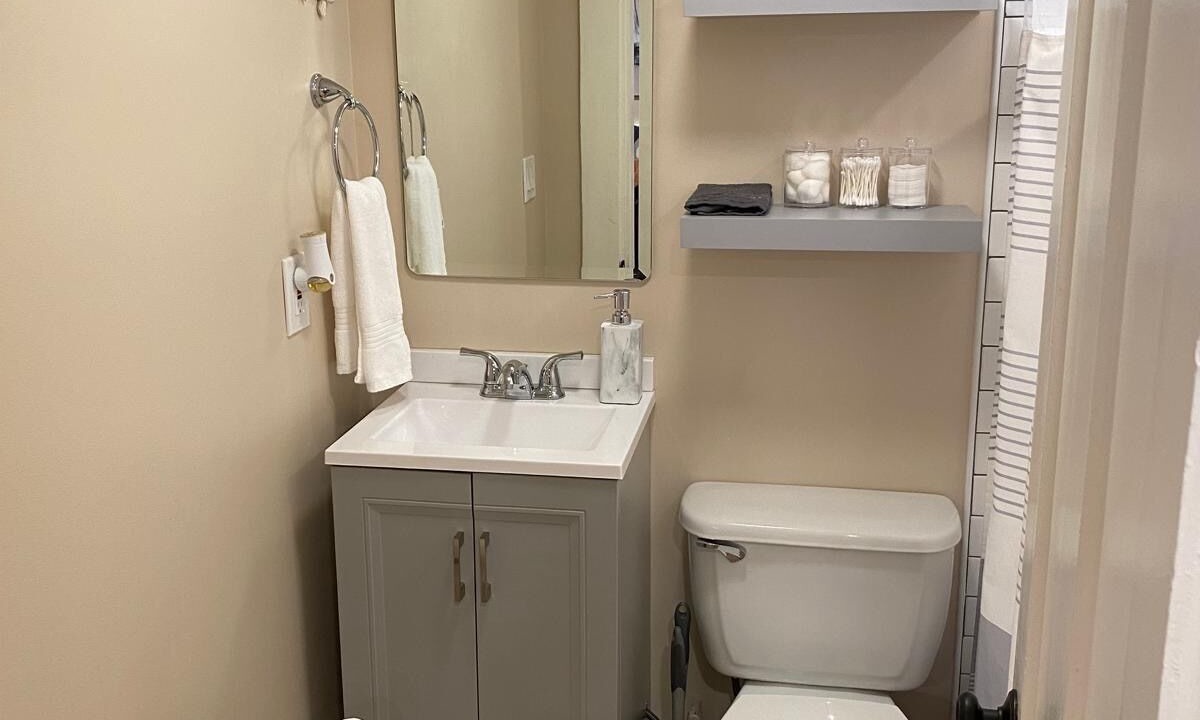 Photo of Bathroom in Weirs Beach