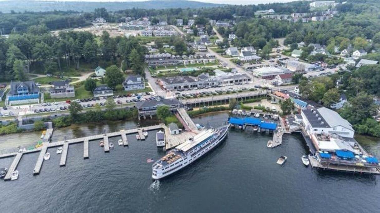 Photo of Others in Weirs Beach