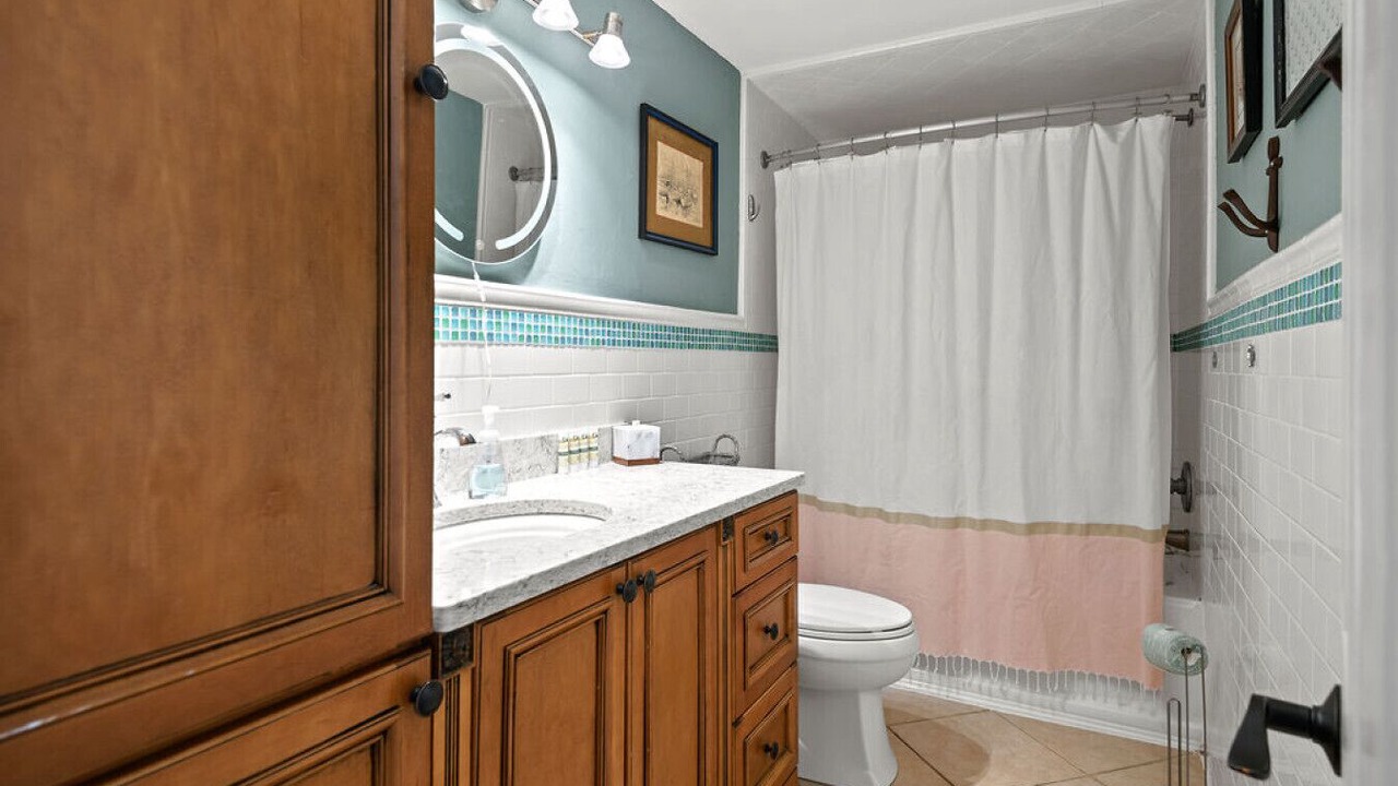 Photo of Bathroom in Old Orchard Beach