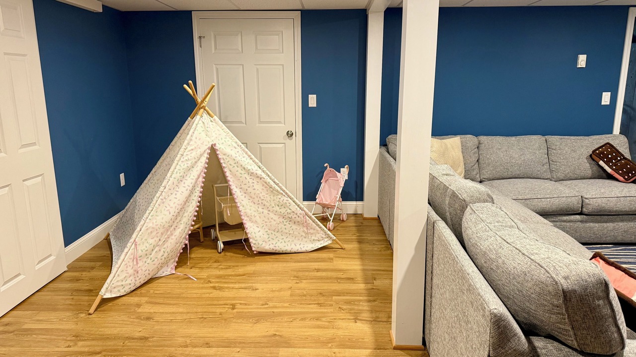 Photo of Livingroom in Mashpee