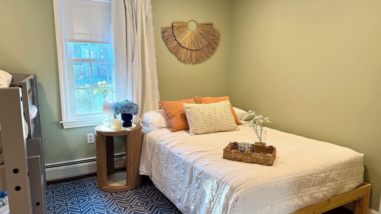 Photo of Bedroom in Mashpee