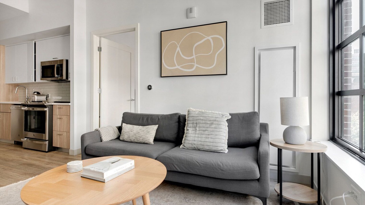 Photo of Livingroom in South of Washington