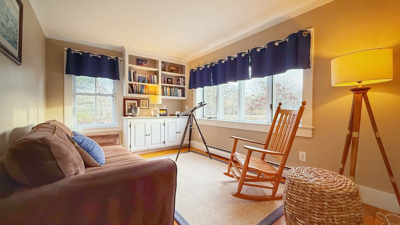 Photo of Livingroom in Chatham