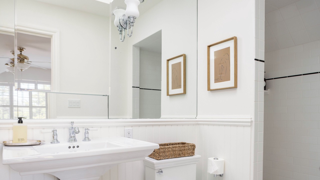 Photo of Bathroom in Greenport West