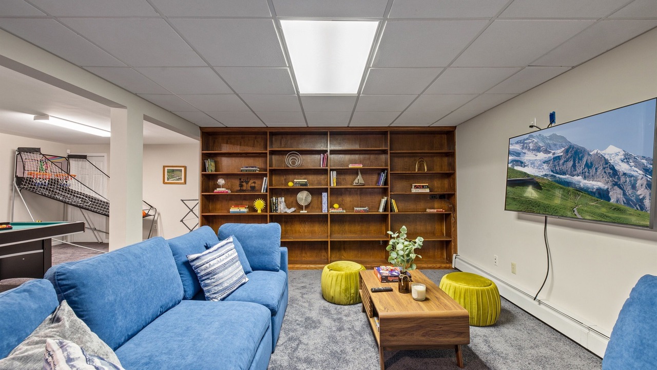 Photo of Livingroom in Goshen