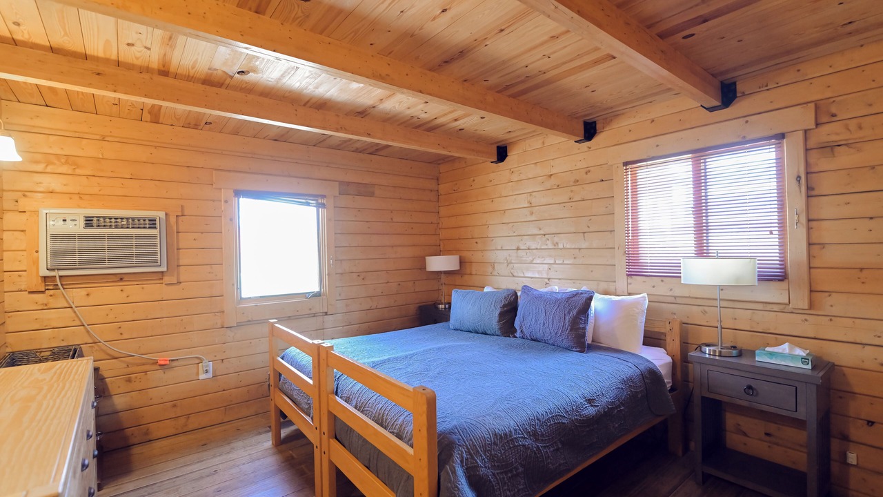 Photo of Bedroom in Boring