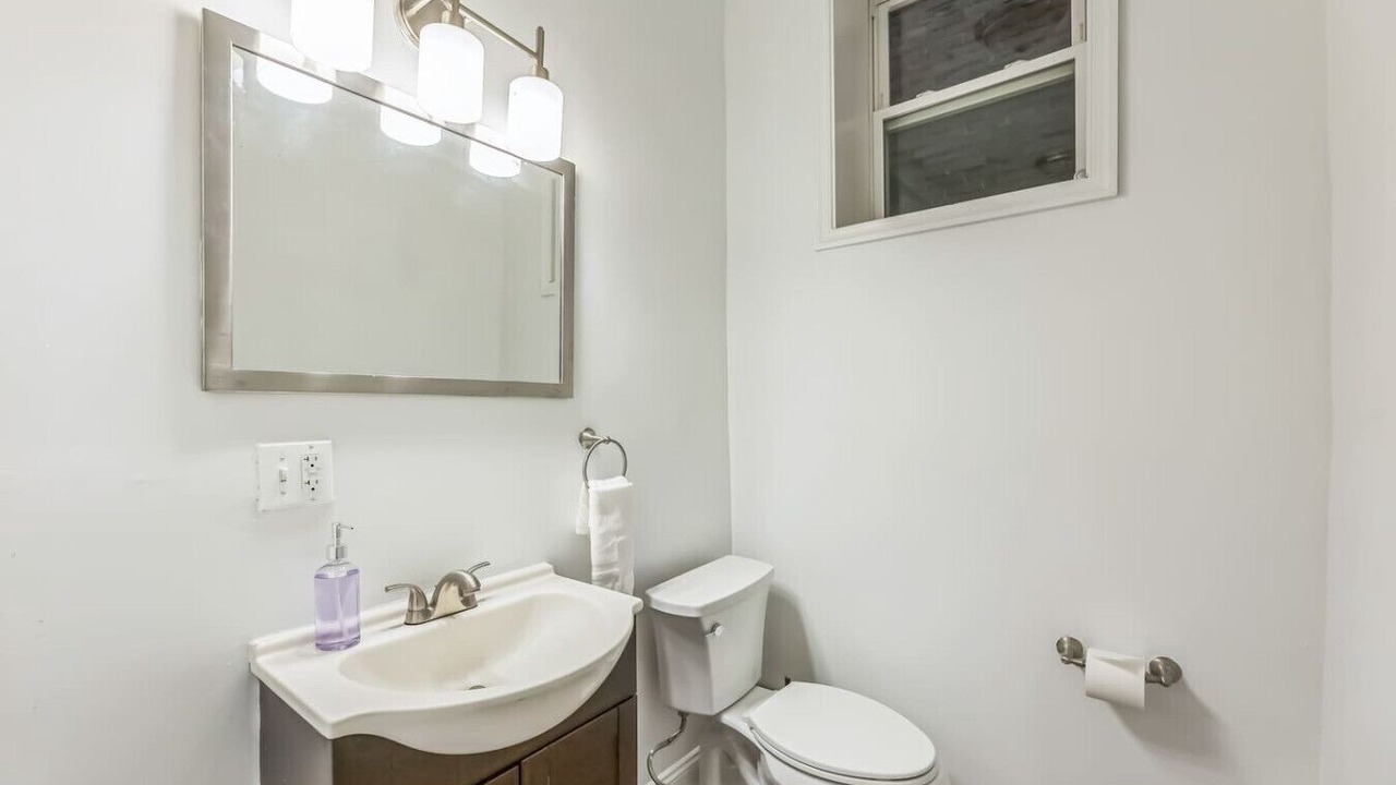 Photo of Bathroom in Center City West