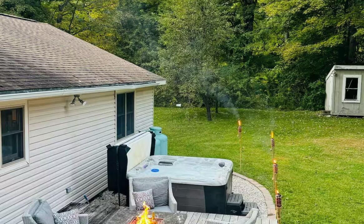 Photo of Patio Balcony in Great Barrington