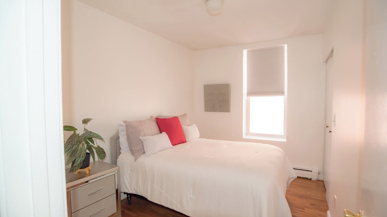 Photo of Bedroom in Dudley Square