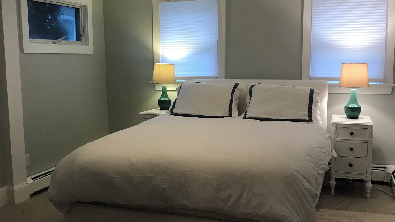 Photo of Bedroom in Jamestown