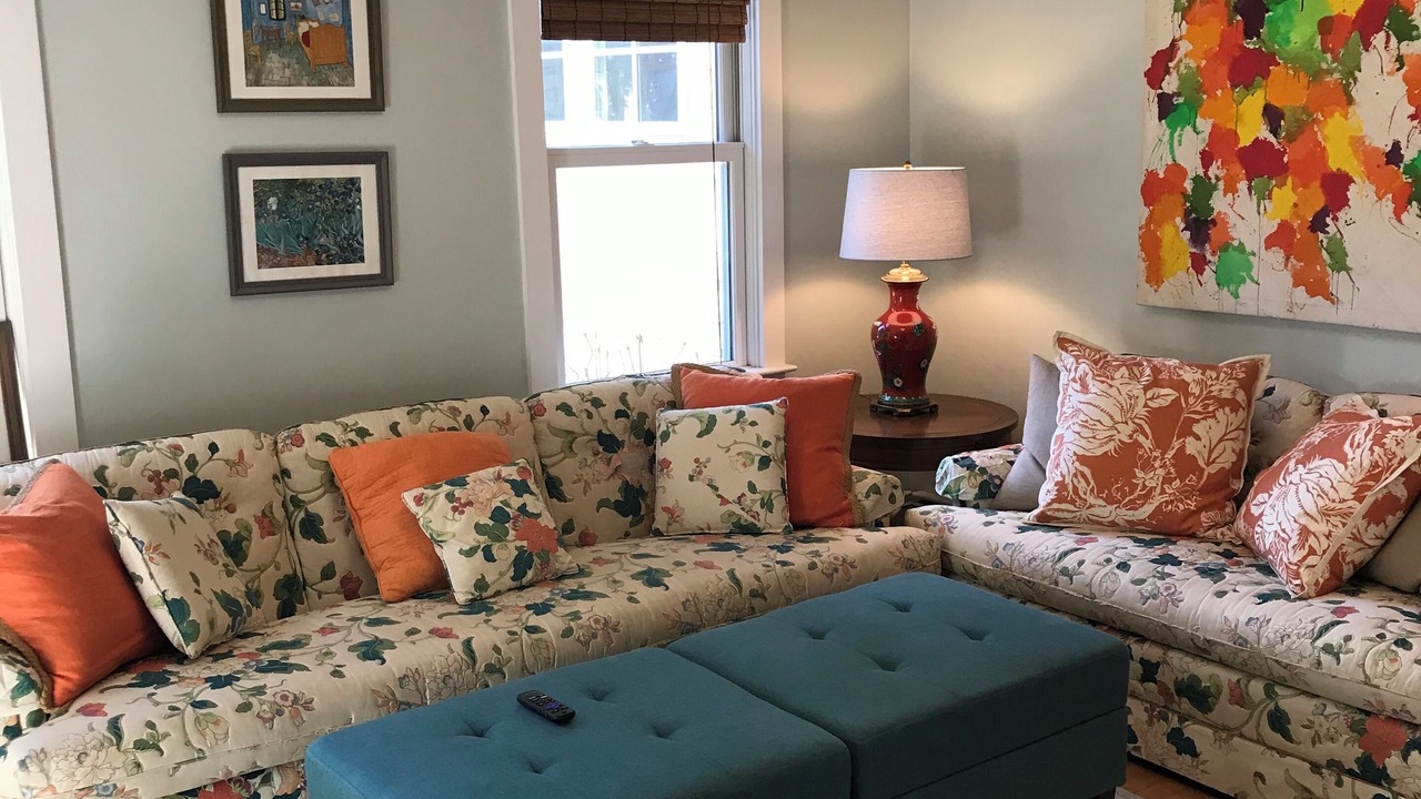 Photo of Livingroom in Jamestown