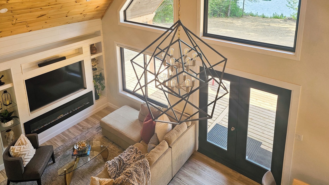 Photo of Livingroom in Mansfield-et-Pontefract