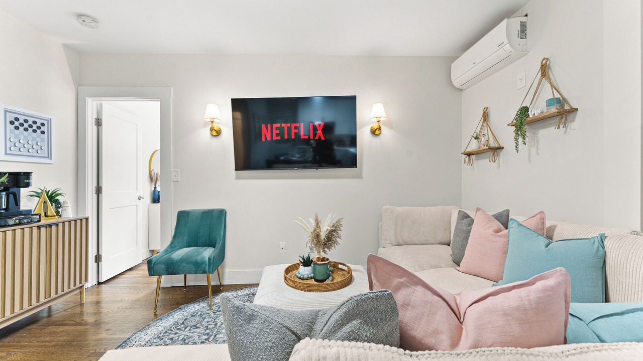 Photo of Livingroom in Ward Two