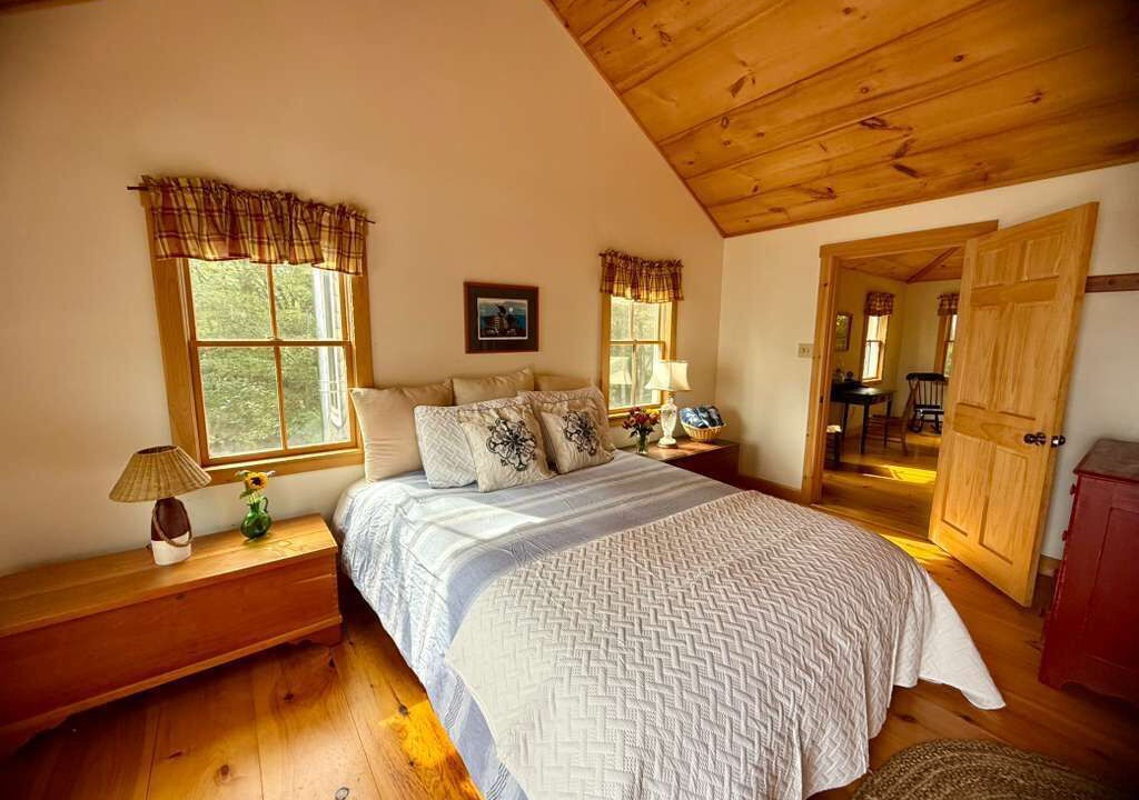 Photo of Bedroom in Gouldsboro