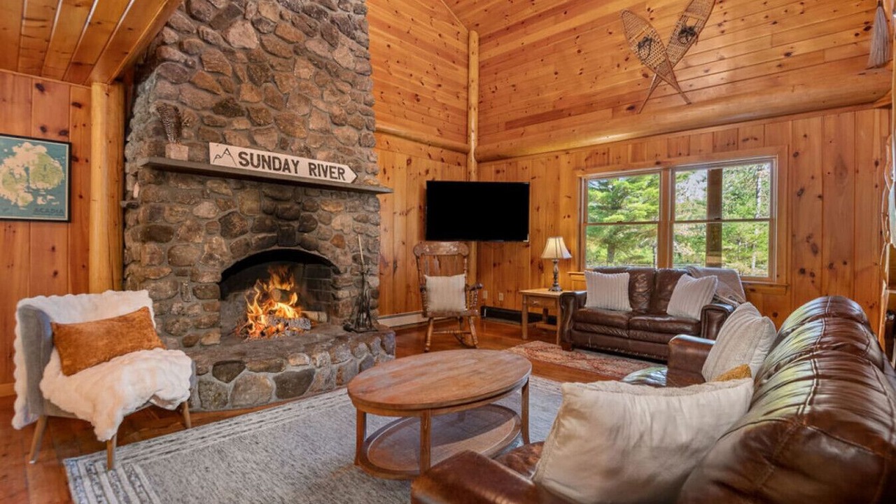 Photo of Livingroom in Bethel