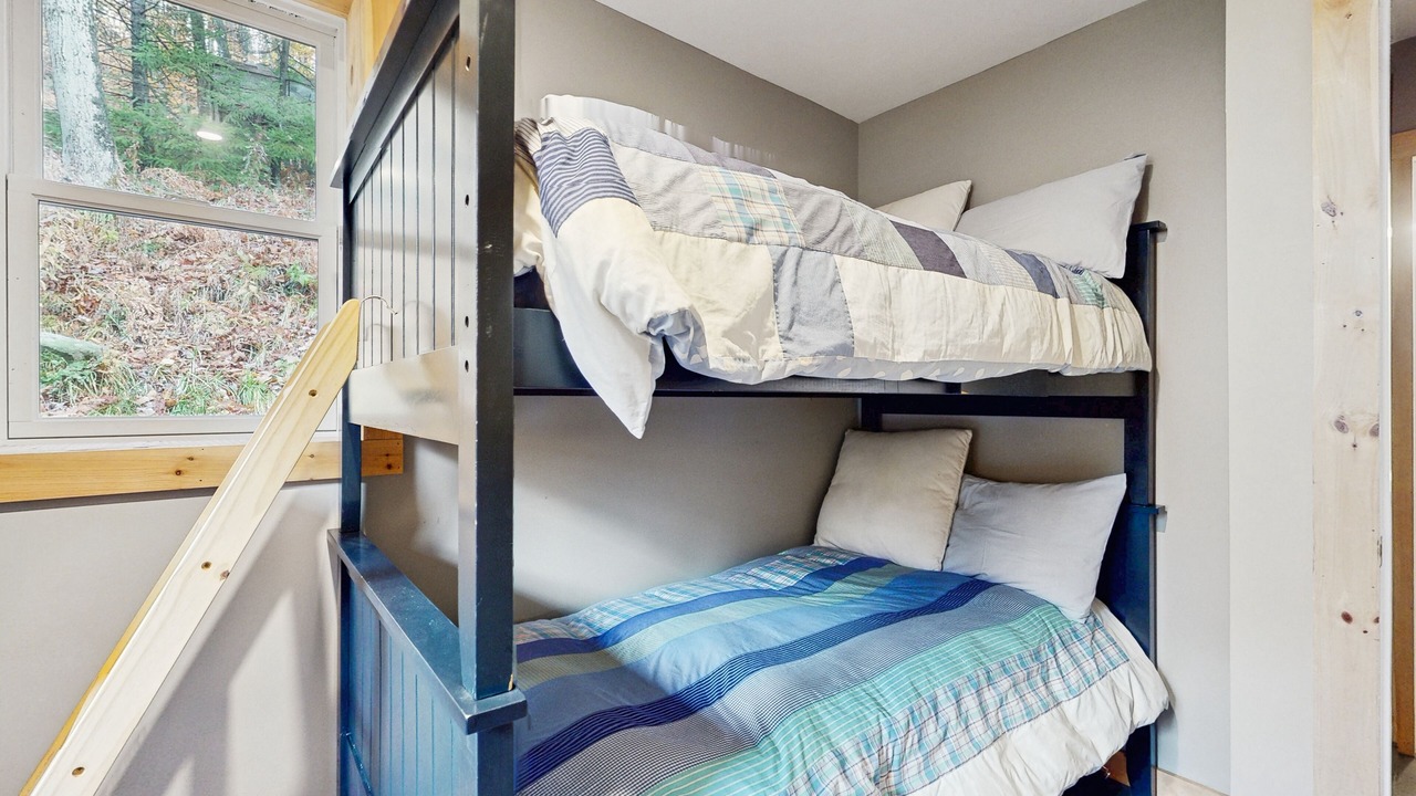 Photo of Bedroom in West Wardsboro