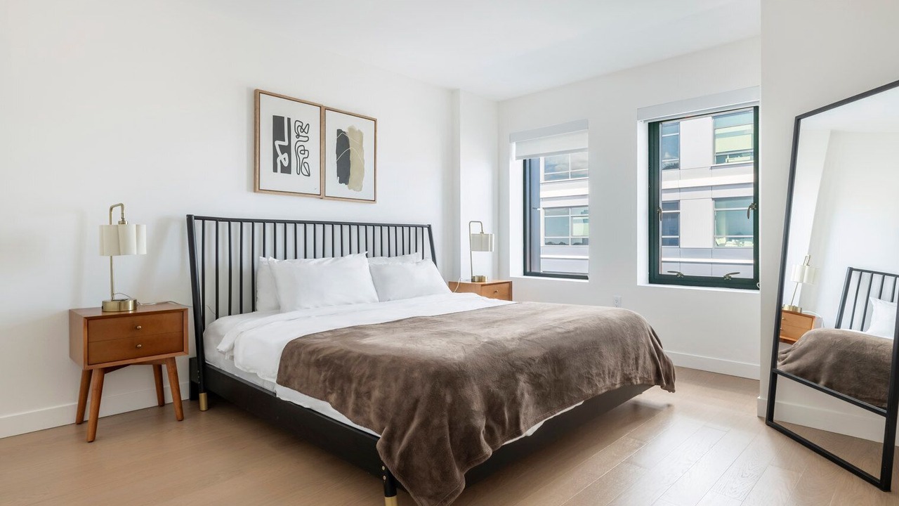 Photo of Bedroom in Fenway–Kenmore