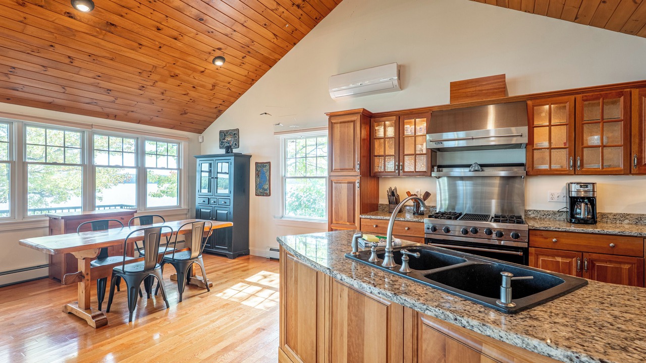 Photo of Kitchen in Raymond