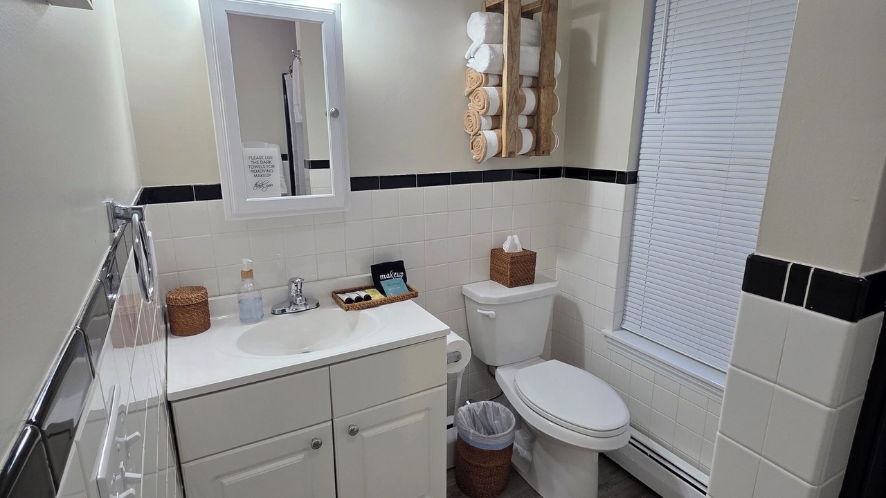 Photo of Bathroom in Old Orchard Beach