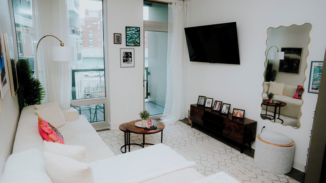 Photo of Livingroom in East Cambridge