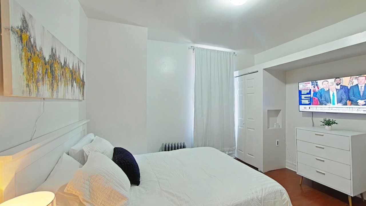 Photo of Bedroom in Fleetwood - Concourse Village