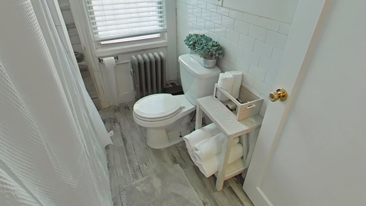 Photo of Bathroom in Fleetwood - Concourse Village