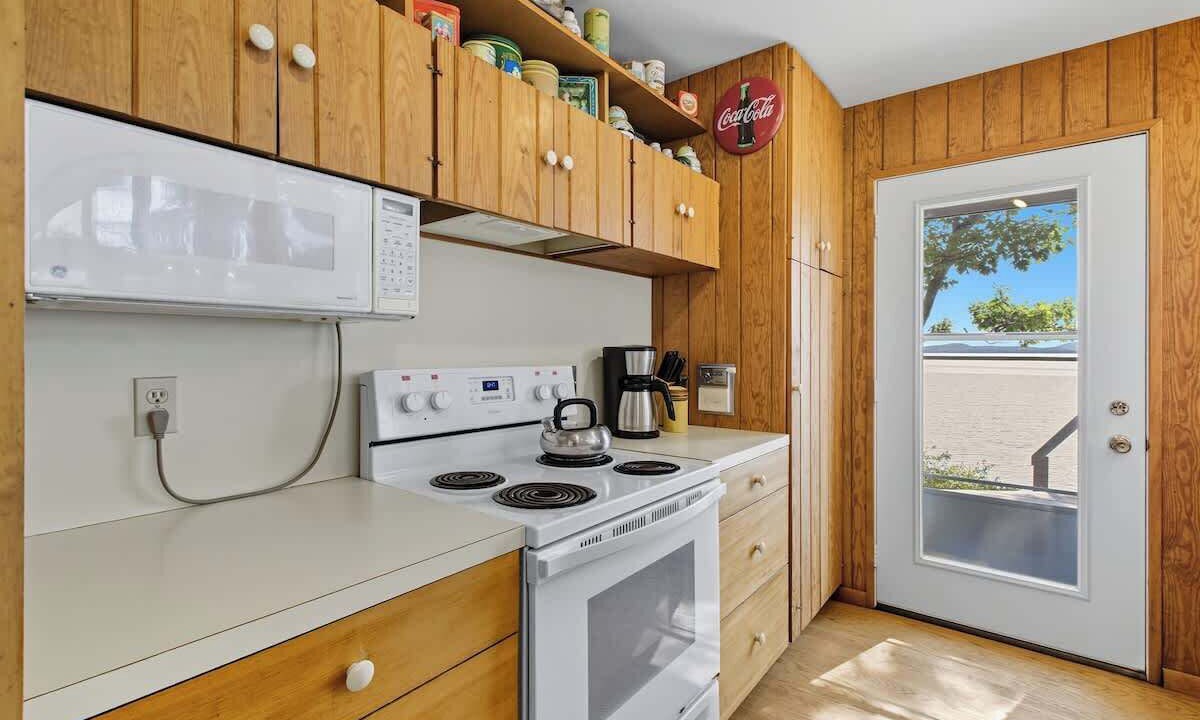 Photo of Kitchen in Moultonborough
