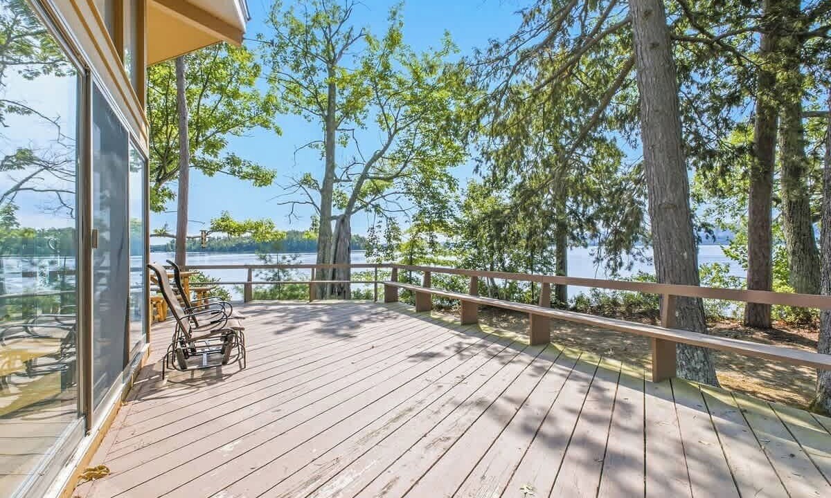 Photo of Patio Balcony in Moultonborough