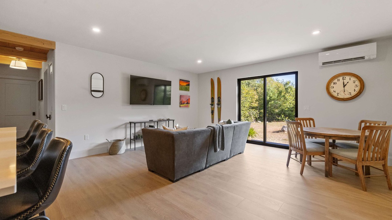Photo of Livingroom in Newbury