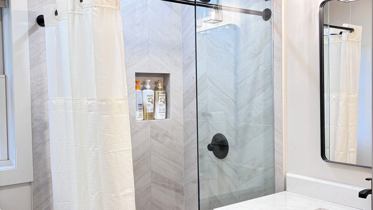 Photo of Bathroom in Jeffersonville