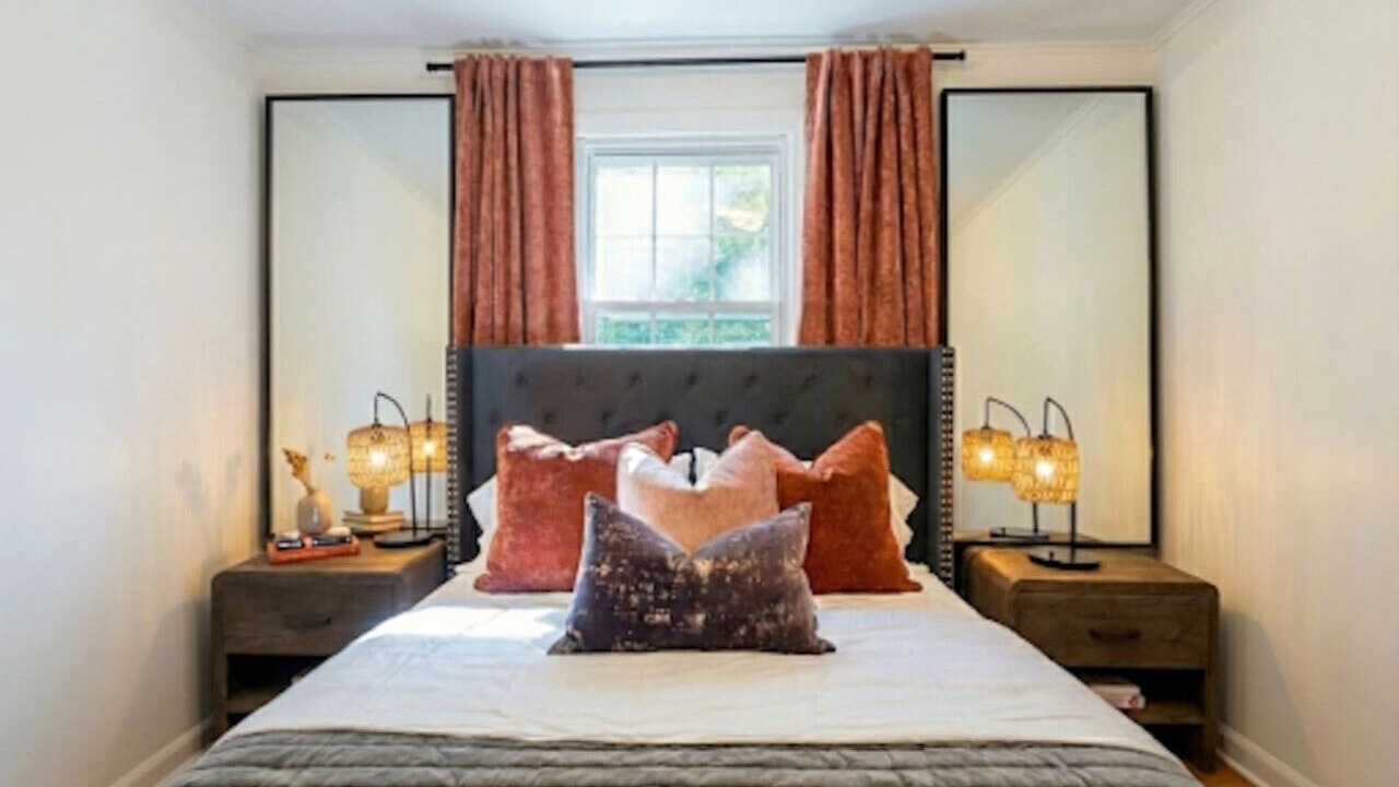 Photo of Bedroom in Stony Brook