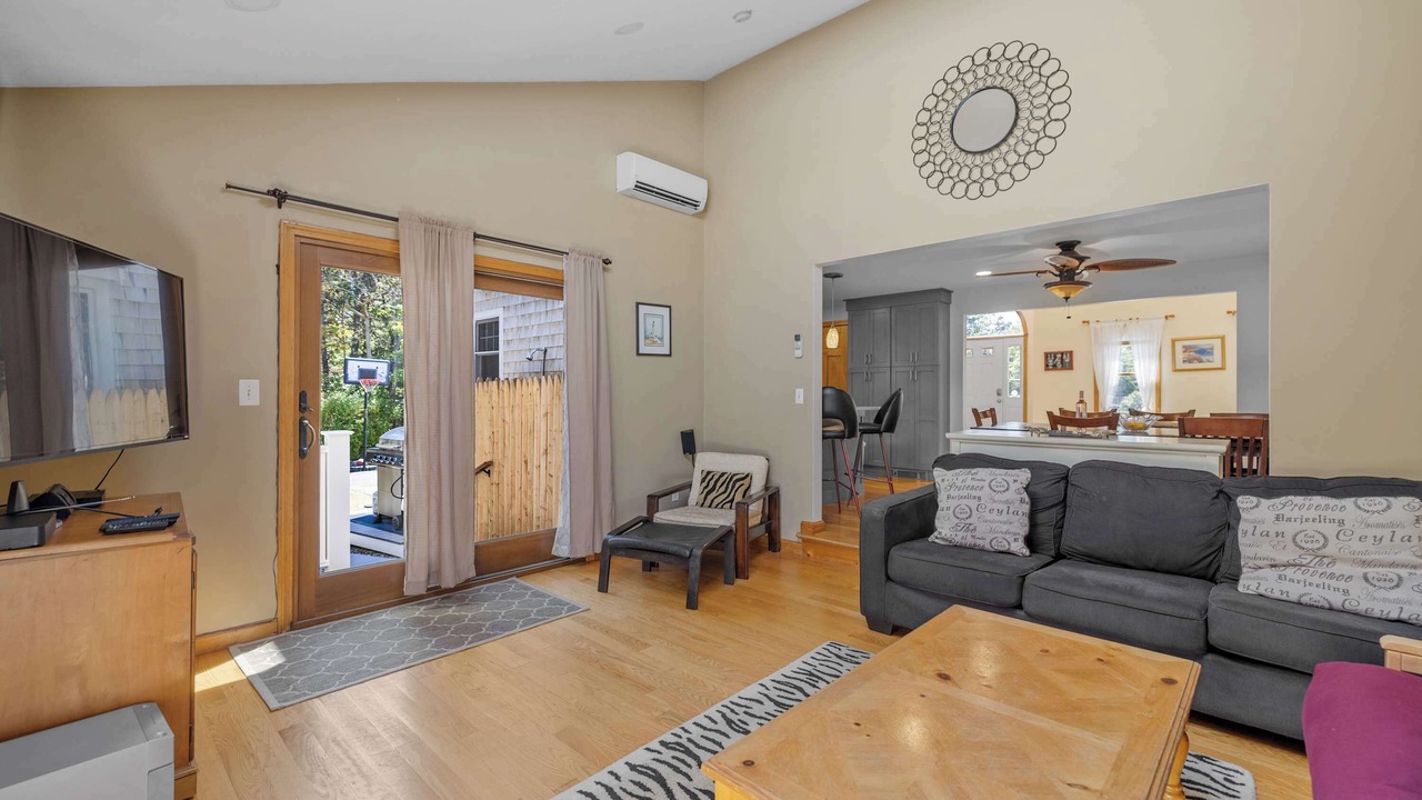 Photo of Bedroom in Mashpee