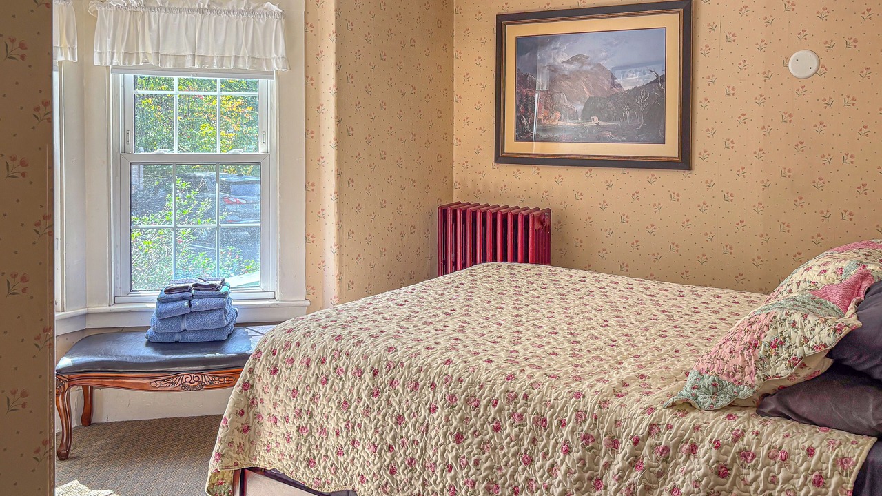 Photo of Bedroom in North Conway