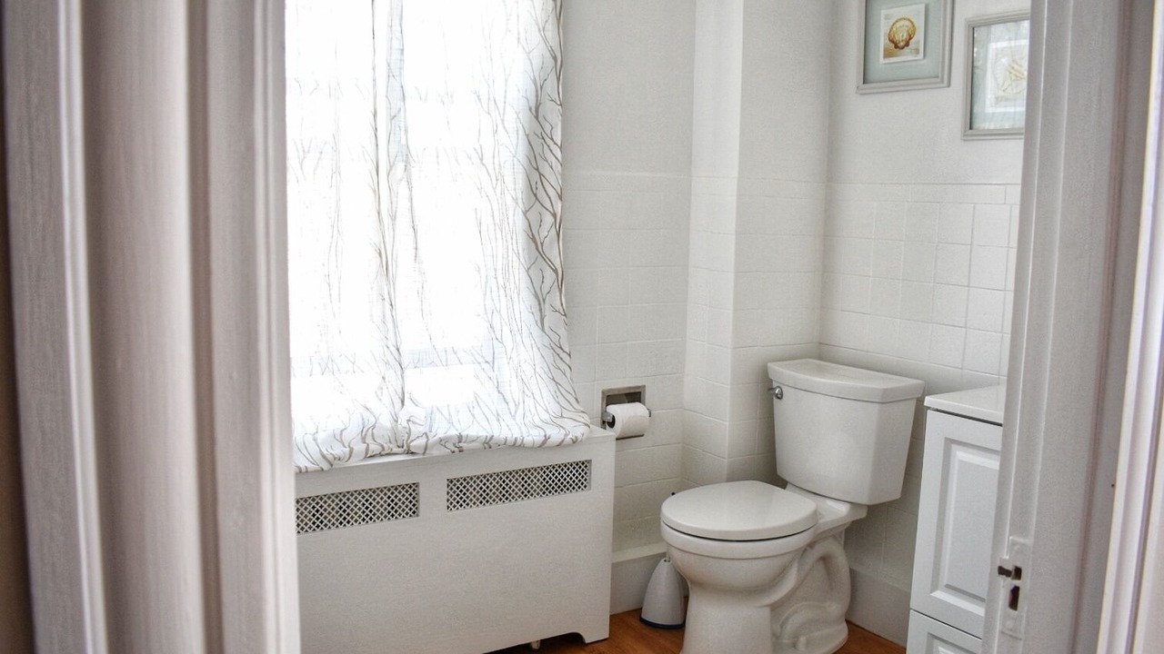 Photo of Bathroom in Fifth Ward