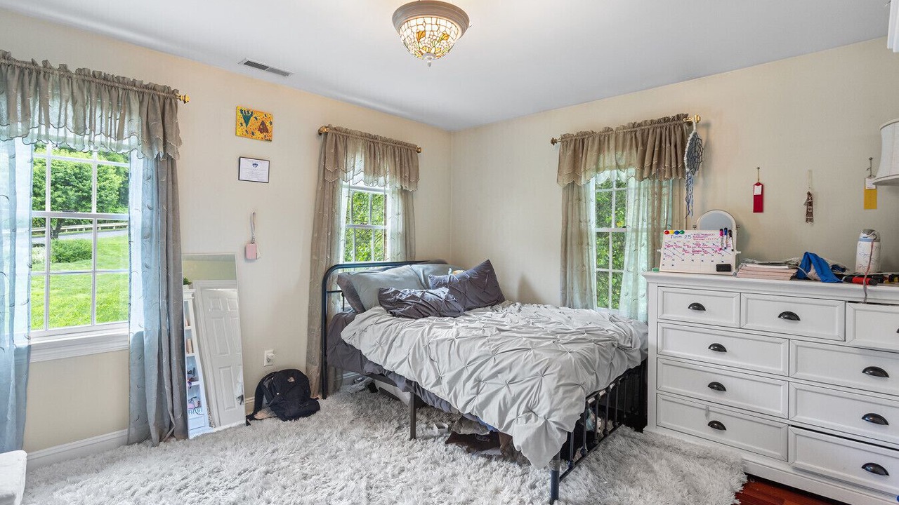 Photo of Bedroom in South Britain